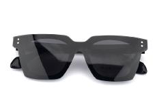 Acetate optical frame with polarized clip on